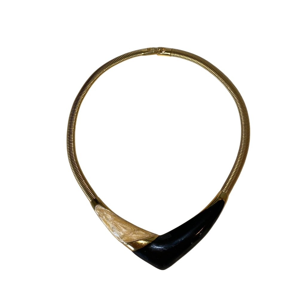 Monet 80s Vinatge Gold-Tone Snake Chain Necklace With Black Cream Enamel Chev 38$
